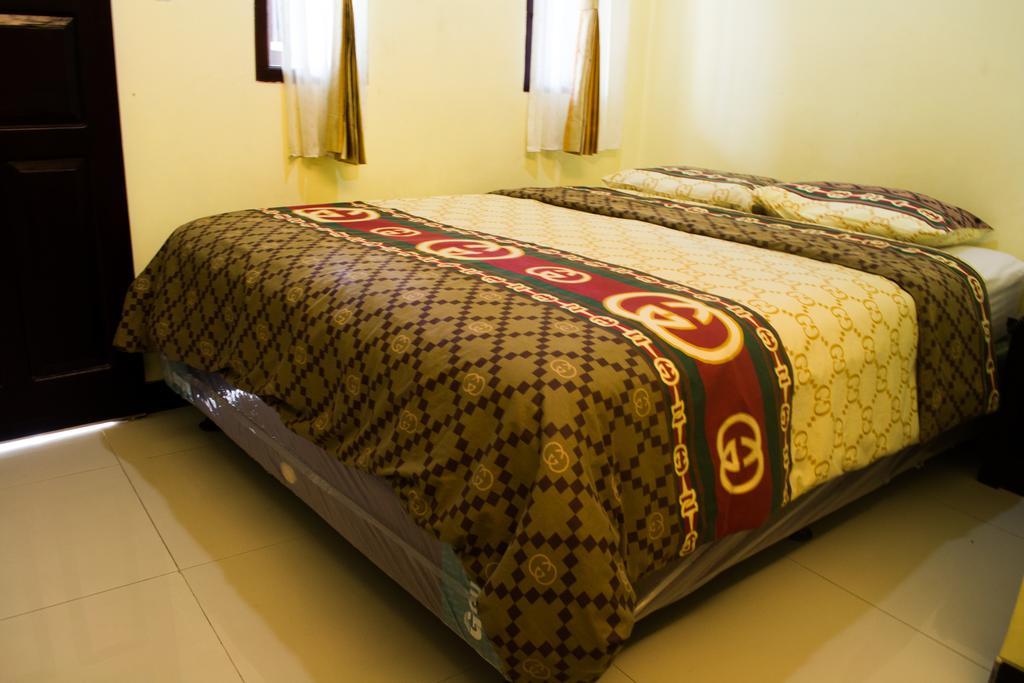 Guest House Salon Fora Gegerkalong Setiabudhi Bandung Room photo