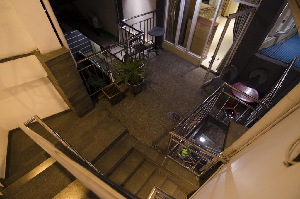 Guest House Salon Fora Gegerkalong Setiabudhi Bandung Exterior photo