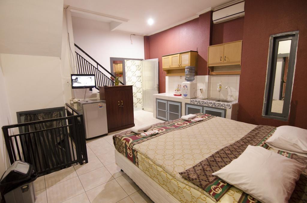 Guest House Salon Fora Gegerkalong Setiabudhi Bandung Exterior photo